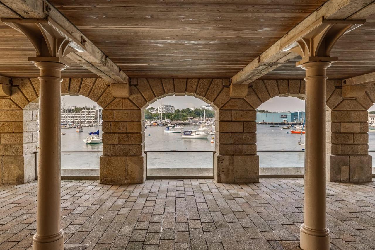 Luxury 2 Bed Apartment In Historic Royal William Yard Plymouth Exterior photo